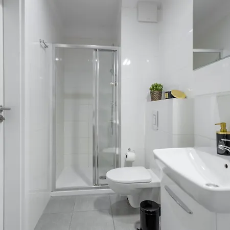 Golden Apartments Warsaw - Big And Bright Stylish Apartments - City Center - Pereca Zewnętrze zdjęcie